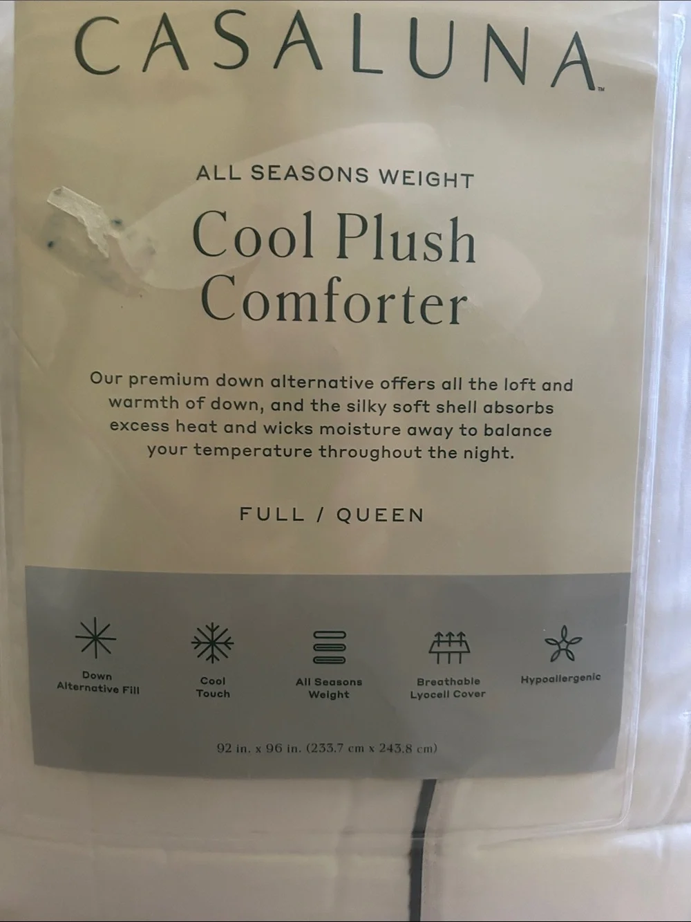 Casaluna F/Q Cool Plush Comforter - White 92” x 96”